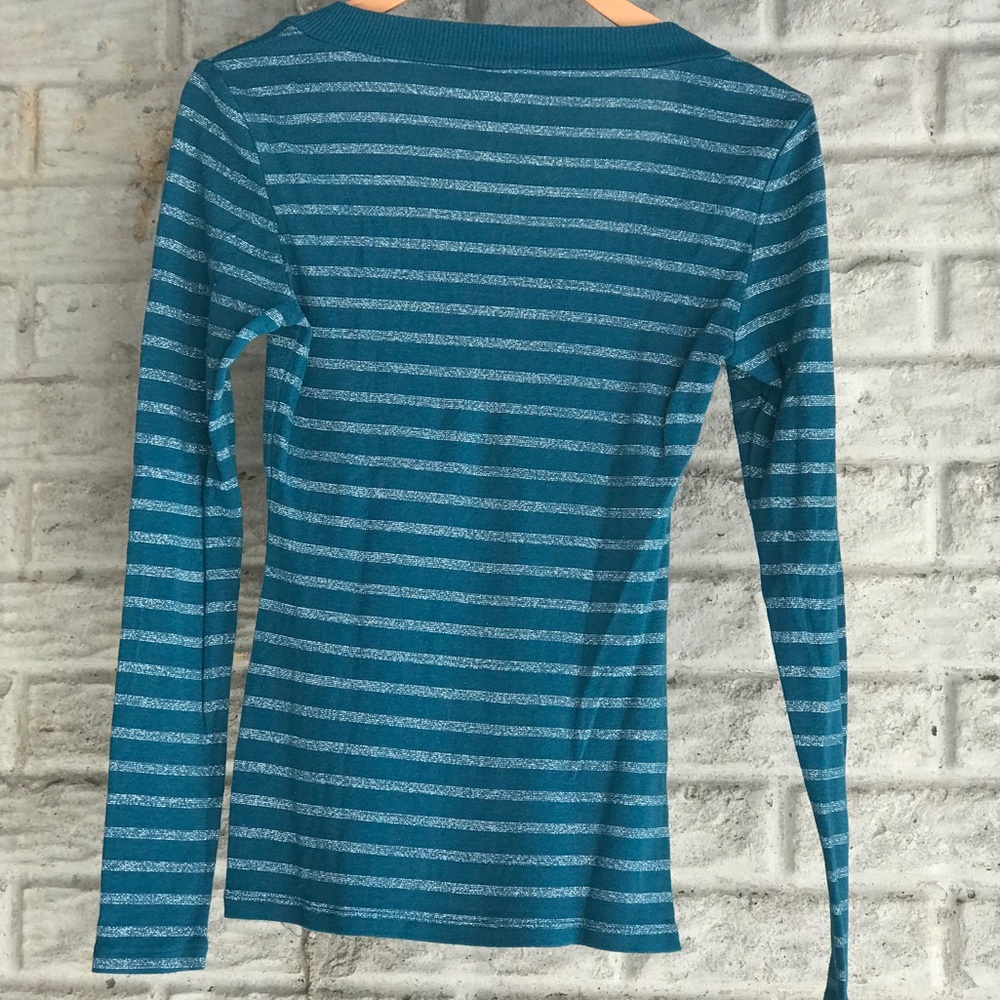 4x$20 *EXPRESS Woman sweater - size XS - Picture 6 of 6